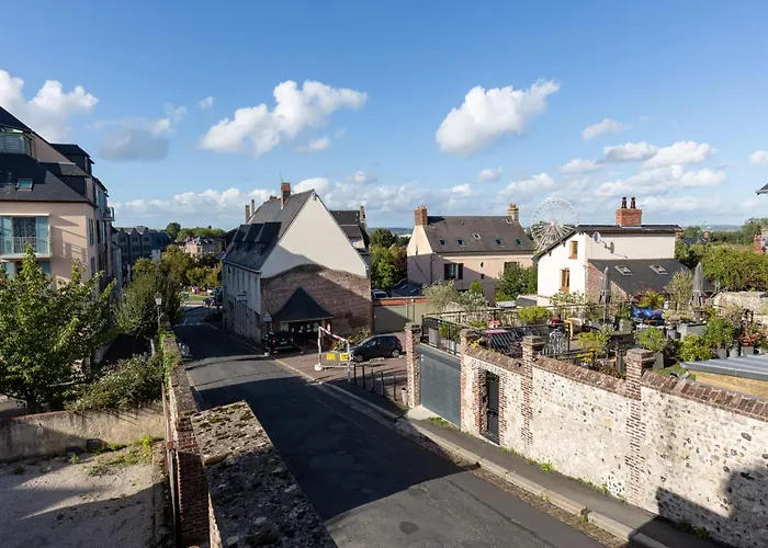 Le Temps De Vivre - Center - Closed Garage アパート オンフルール